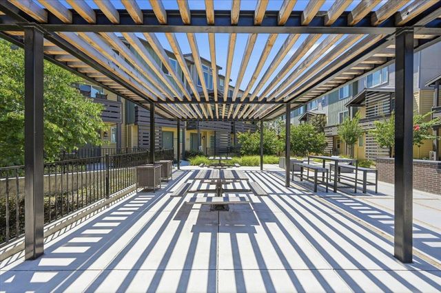 2027 Joshua Tree Circle, Milpitas, CA 95035