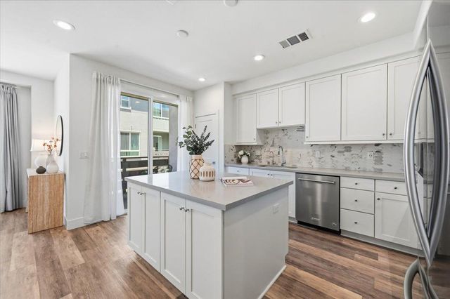 2027 Joshua Tree Circle, Milpitas, CA 95035