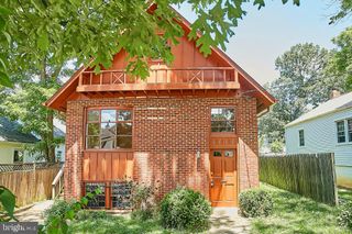 5719 6TH ST N, Arlington, VA 22205