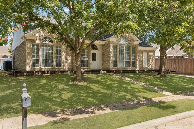 8113 Pickard Drive, Rowlett, TX 75088