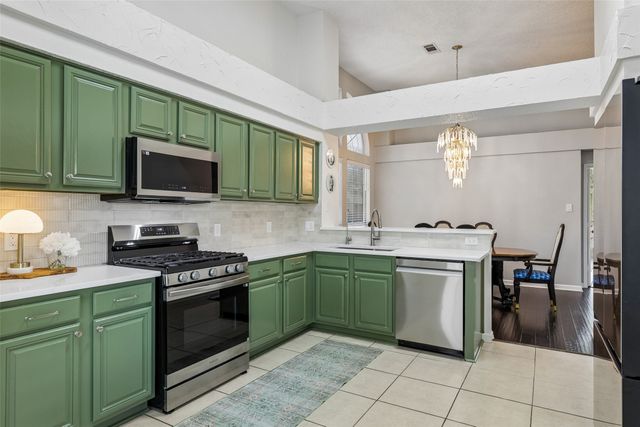 8113 Pickard Drive, Rowlett, TX 75088