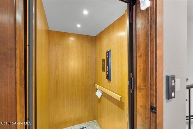 4577 W GREENCHAIN LOOP, 1, Coeur D'alene, ID 83814