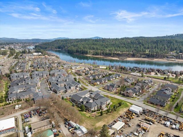 4577 W GREENCHAIN LOOP, 1, Coeur D'alene, ID 83814