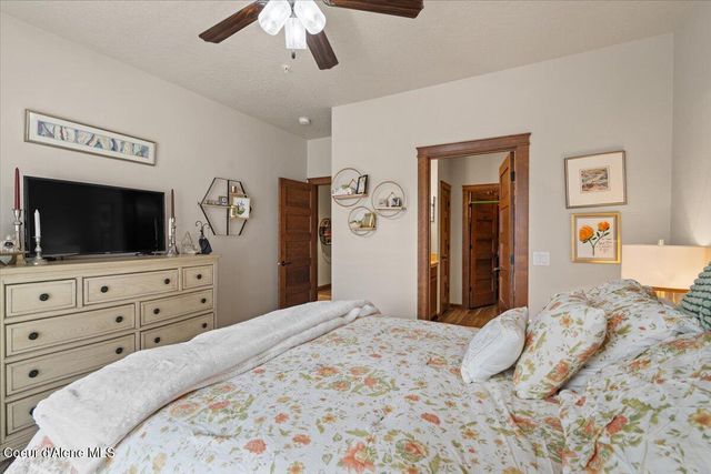 4577 W GREENCHAIN LOOP, 1, Coeur D'alene, ID 83814