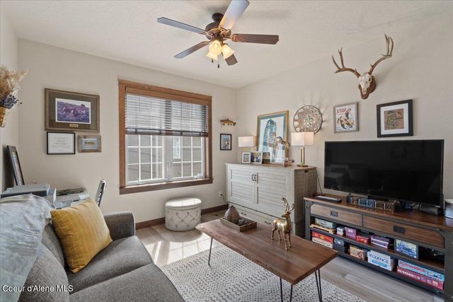 4577 W GREENCHAIN LOOP, 1, Coeur D'alene, ID 83814