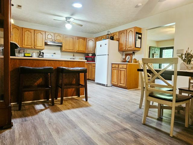 11 Pretty Ridge Road, Wellington, KY 40387