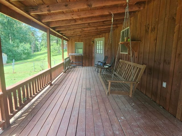 11 Pretty Ridge Road, Wellington, KY 40387