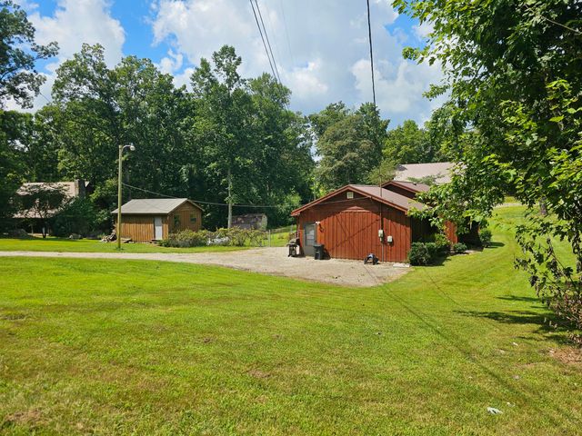 11 Pretty Ridge Road, Wellington, KY 40387