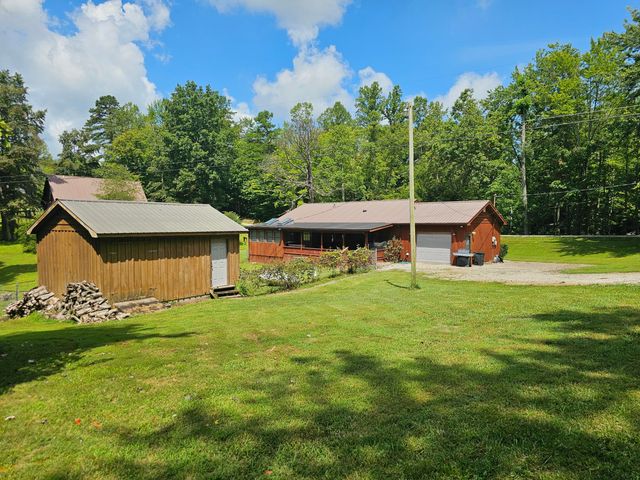 11 Pretty Ridge Road, Wellington, KY 40387