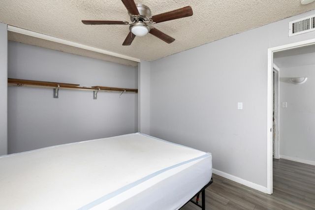 280 N Lillie, Dinuba, CA 93618