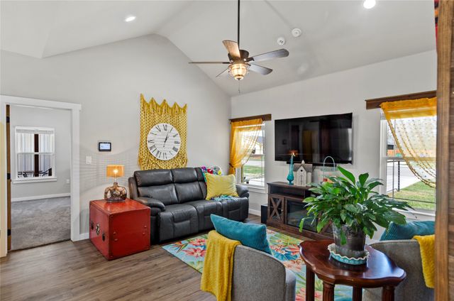 210 Stevens Street, Bridgeport, TX 76426