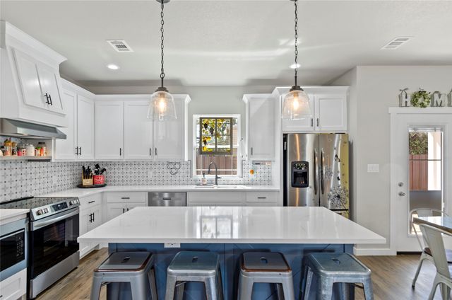 210 Stevens Street, Bridgeport, TX 76426