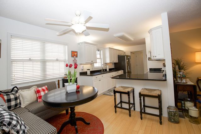 623 Pinehurst Trace Drive, Pinehurst, NC 28374