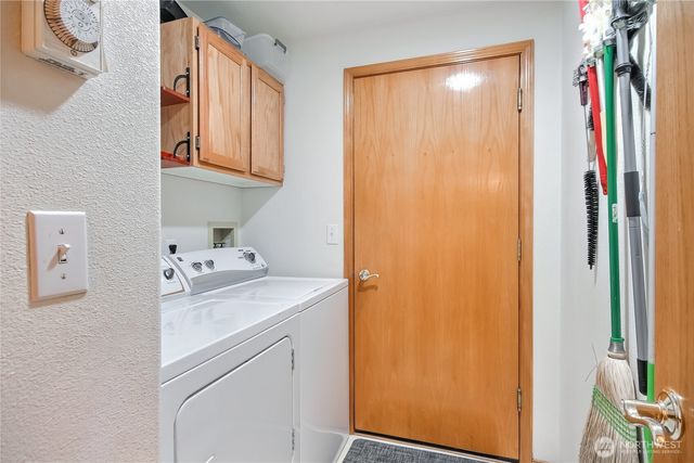6540 3rd Way SE, Lacey, WA 98503