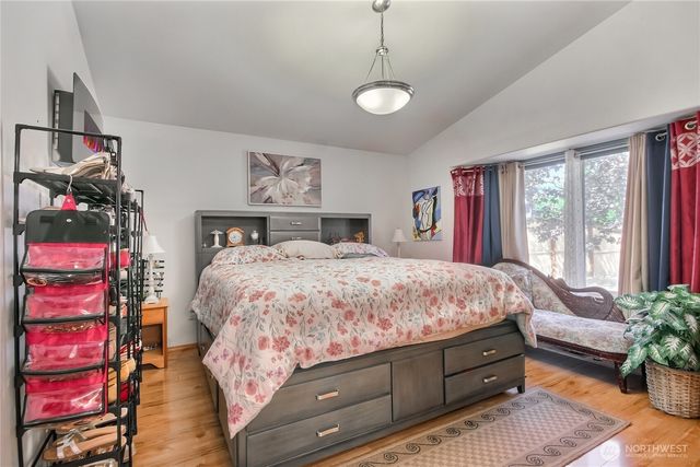 6540 3rd Way SE, Lacey, WA 98503