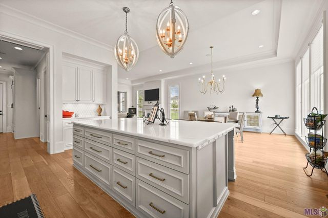 8343 Hattic St, Saint George, LA 70817