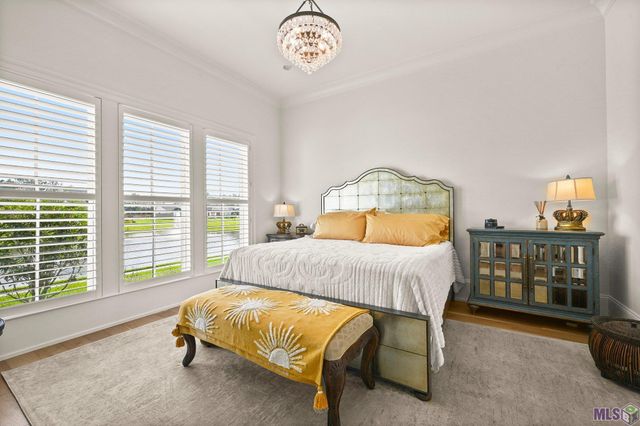 8343 Hattic St, Saint George, LA 70817