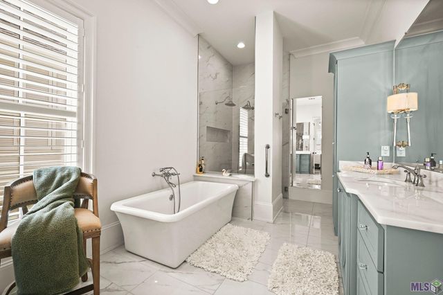 8343 Hattic St, Saint George, LA 70817