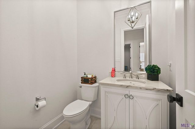 8343 Hattic St, Saint George, LA 70817