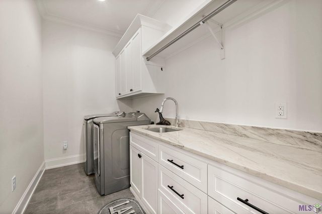 8343 Hattic St, Saint George, LA 70817