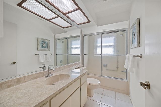 3519 E LINKS COURT, Palm Harbor, FL 34684