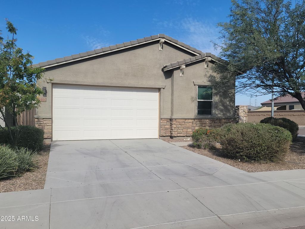 9804 W ATLANTIS Way, Tolleson, AZ 85353