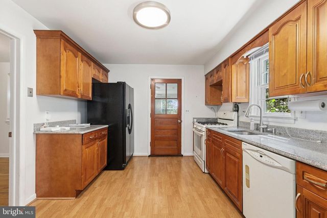 9717 48TH PL, College Park, MD 20740