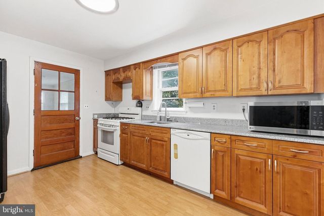 9717 48TH PL, College Park, MD 20740