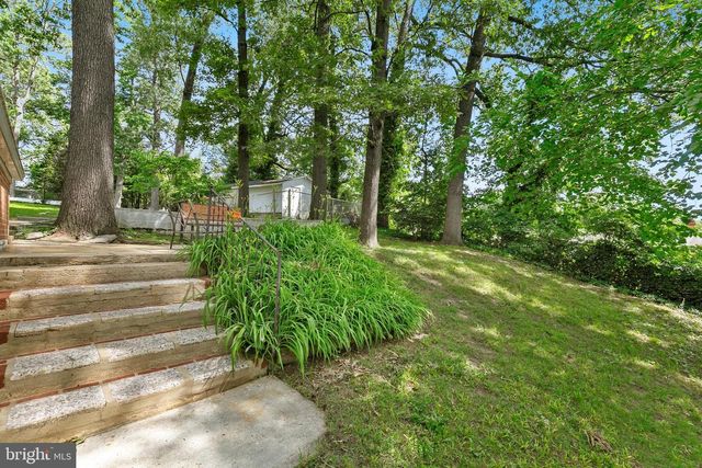 9717 48TH PL, College Park, MD 20740