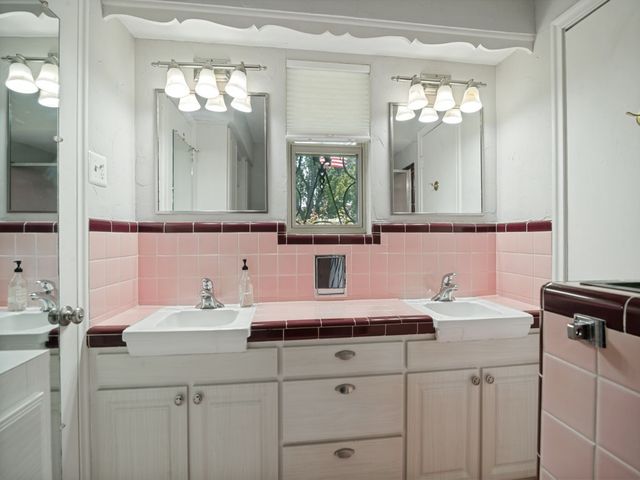 10216 Plummer Drive, Dallas, TX 75228