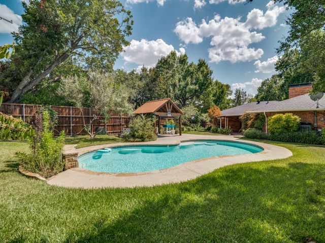 10216 Plummer Drive, Dallas, TX 75228