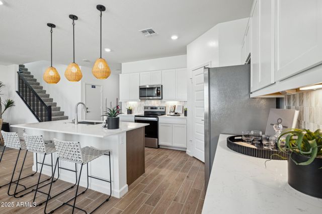 26122 W NANCY Lane, Buckeye, AZ 85326