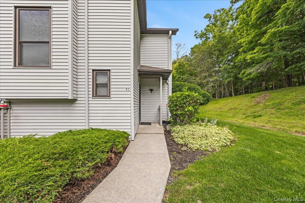 41 Aldo Court, Monroe, NY 10950 — photo 4