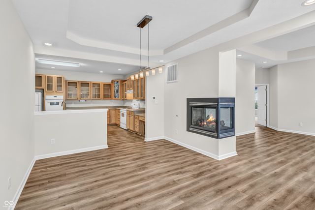 6605 Avila Way, Fishers, IN 46038