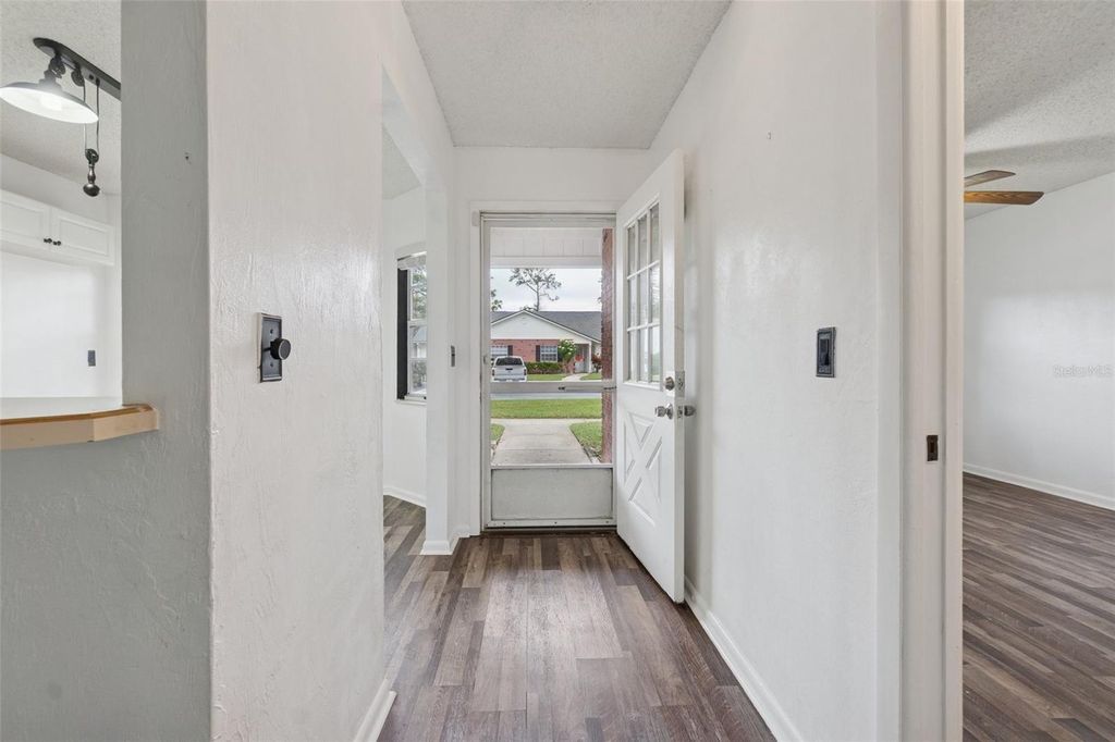 Image 3 of property listing at 71 KINGS COLONY COURT S, Palm Coast, FL 32137