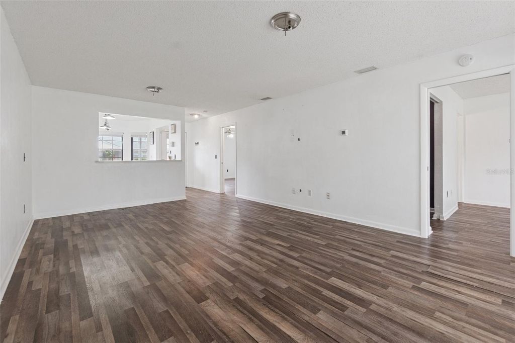 Image 7 of property listing at 71 KINGS COLONY COURT S, Palm Coast, FL 32137