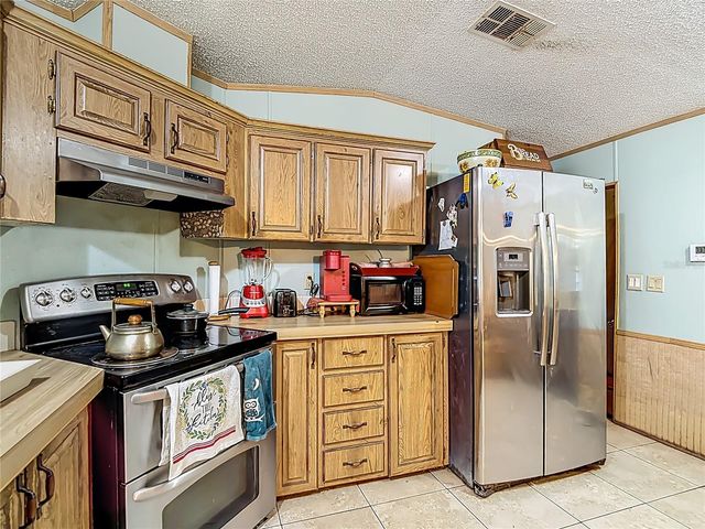 821 IRENE DRIVE, Auburndale, FL 33823