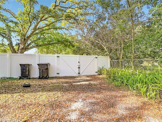 821 IRENE DRIVE, Auburndale, FL 33823