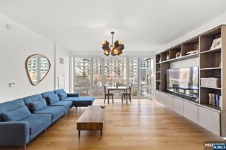 2 Shore Lane 301, Jersey City, NJ 07310
