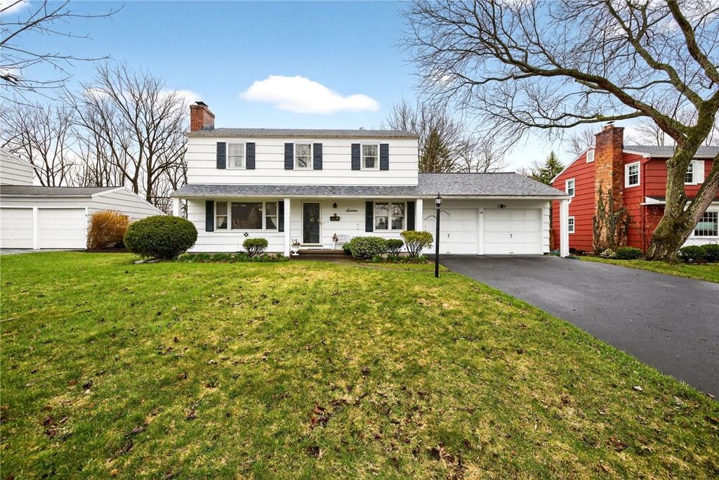 16 Green Hill Lane, Pittsford, NY 14534