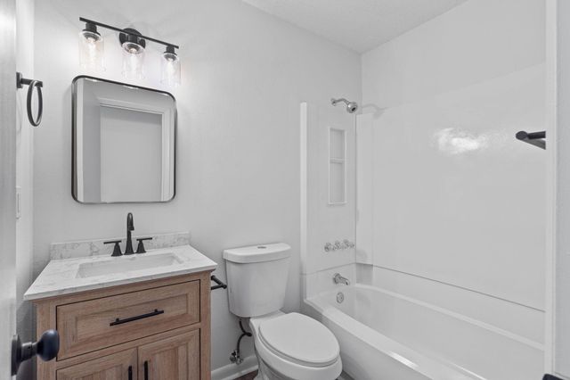 1816 Madelons Path, Fort Walton Beach, FL 32547