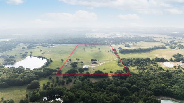 14293 S Farm to market 372, Valley View, TX 76272