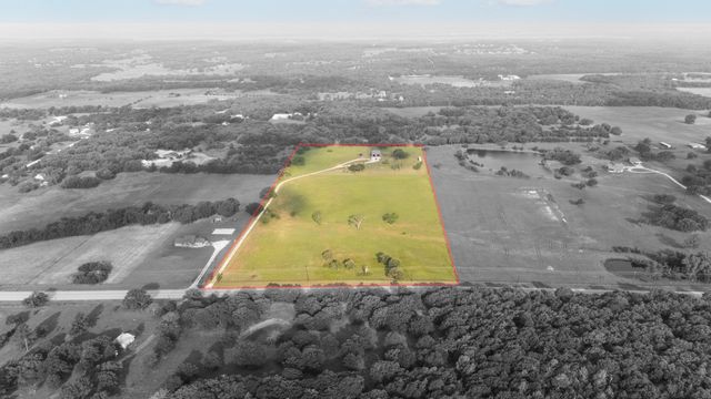 14293 S Farm to market 372, Valley View, TX 76272