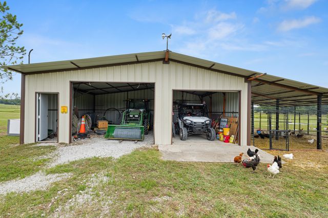 14293 S Farm to market 372, Valley View, TX 76272