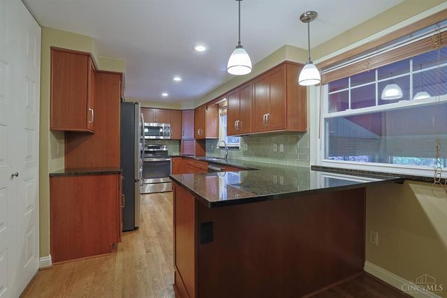 5571 Crestview Drive, Fairfield, OH 45014