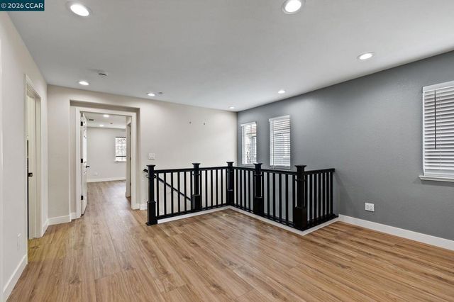 320 Jefferson Dr, Brentwood, CA 94513