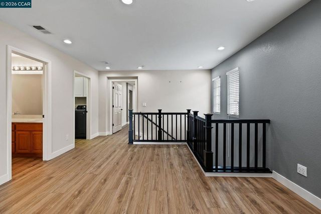 320 Jefferson Dr, Brentwood, CA 94513