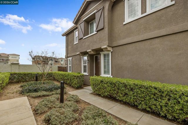 320 Jefferson Dr, Brentwood, CA 94513