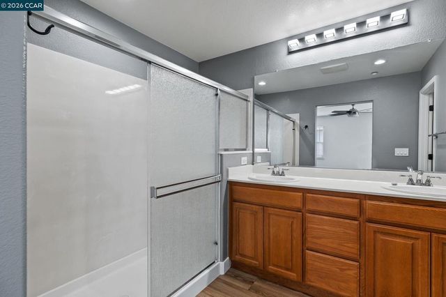 320 Jefferson Dr, Brentwood, CA 94513