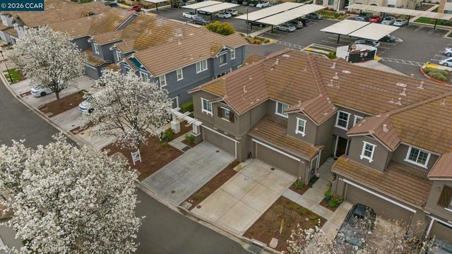 320 Jefferson Dr, Brentwood, CA 94513